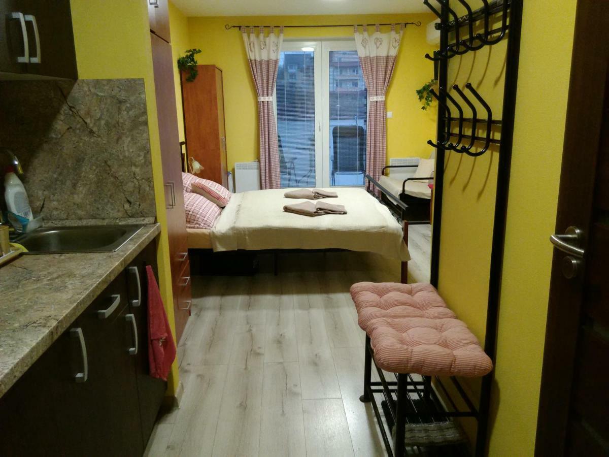 Apartman Aqua Подгайська Екстер'єр фото
